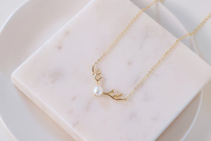 Minimalist Antler Freshwater Pearl Necklace