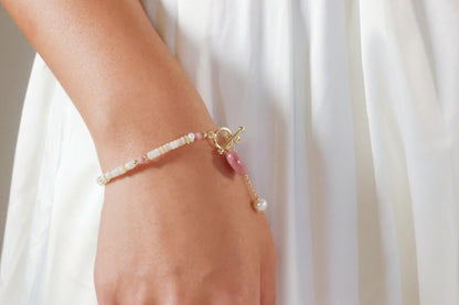 Gold Bracelet with Heart Charm