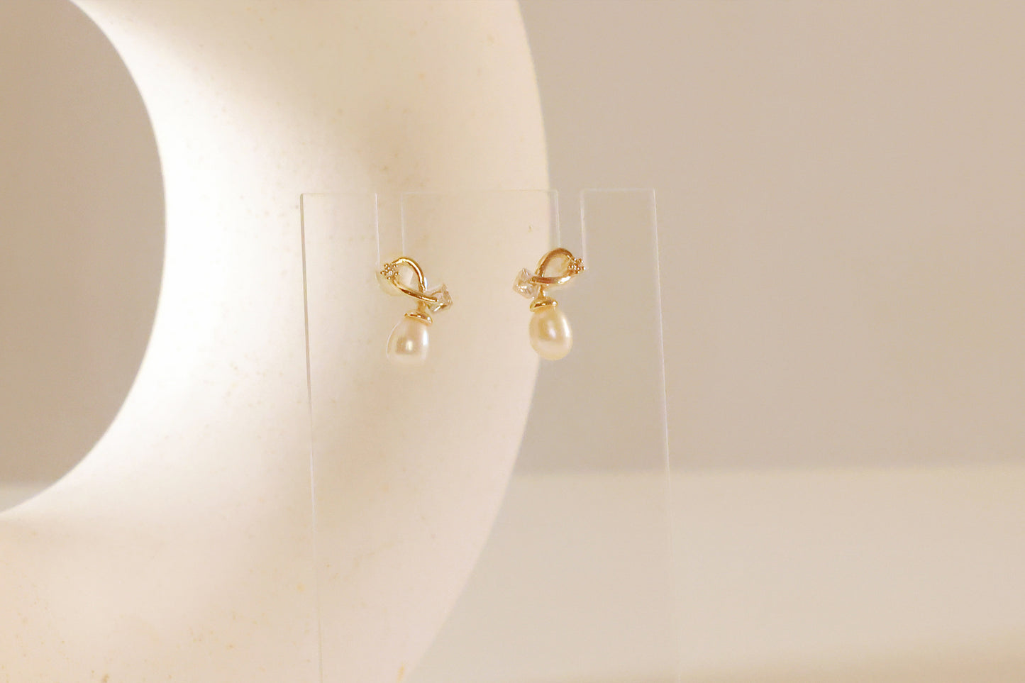 Dainty Gold Knot Pearl & Diamond Stud Earrings