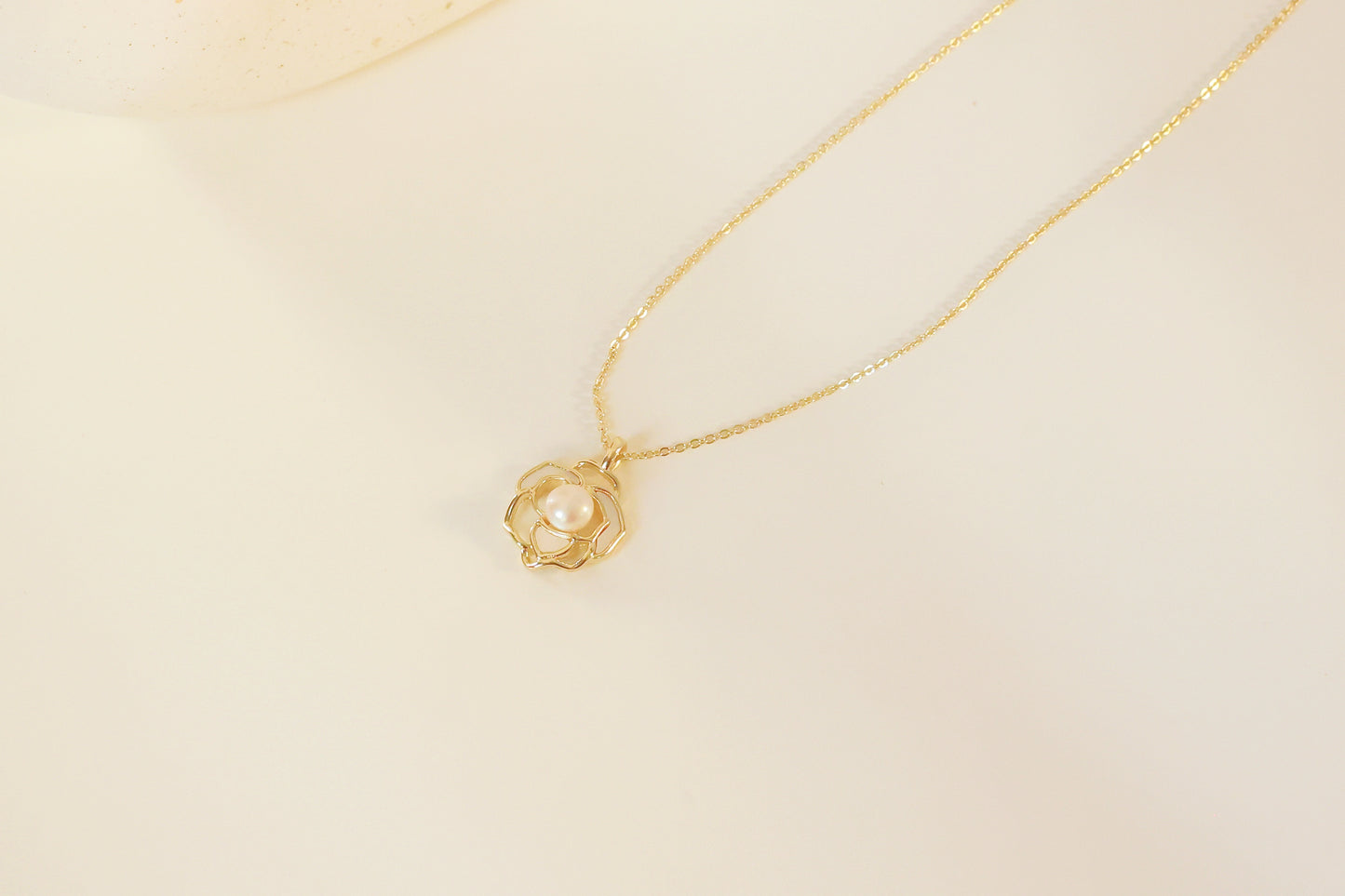 Gold Chain Camellia Pearl Necklace