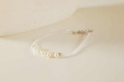 Baroque Pearl & Dainty Crystal Bead Bracelet