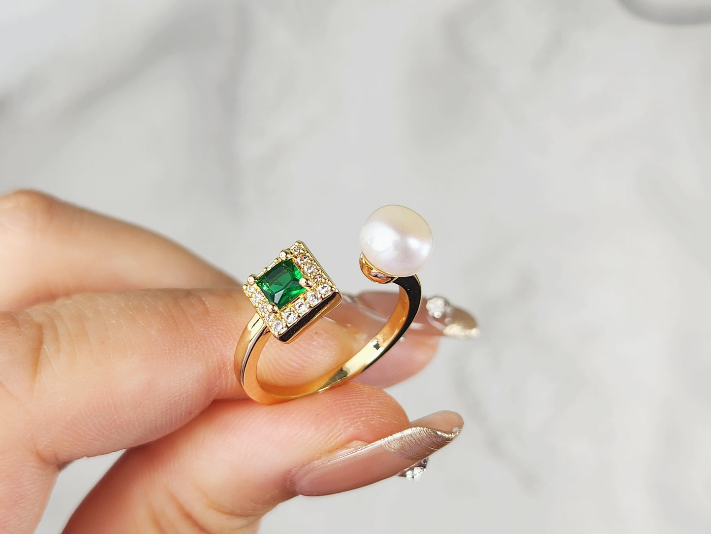 Emerald & Freshwater Open Pearl Ring