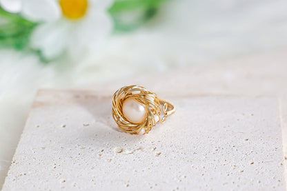 Luxurious Gold Handmade Flower Freshwater Pearl Ring