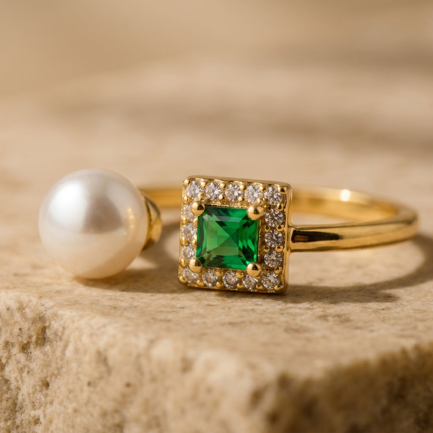 ring-details.jpg	Detailed macro view of the adjustable band and natural freshwater pearls on The 'Muse' ring.