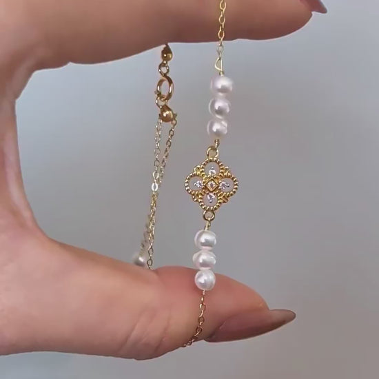 aurelia-vintage-pearl-bracelet-worn-lifestyle-video