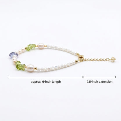 Elysian Meadow | Natural Peridot & Shell Pearl Beaded Bracelet - 14K Gold Plated