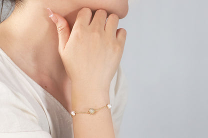 Lumina Freshwater Pearl Satellite Bracelet | Dainty Gold Plated Zircon Jewelry